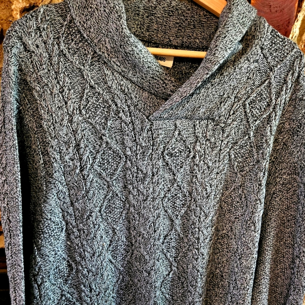 NEW W TAGS attached retails $198